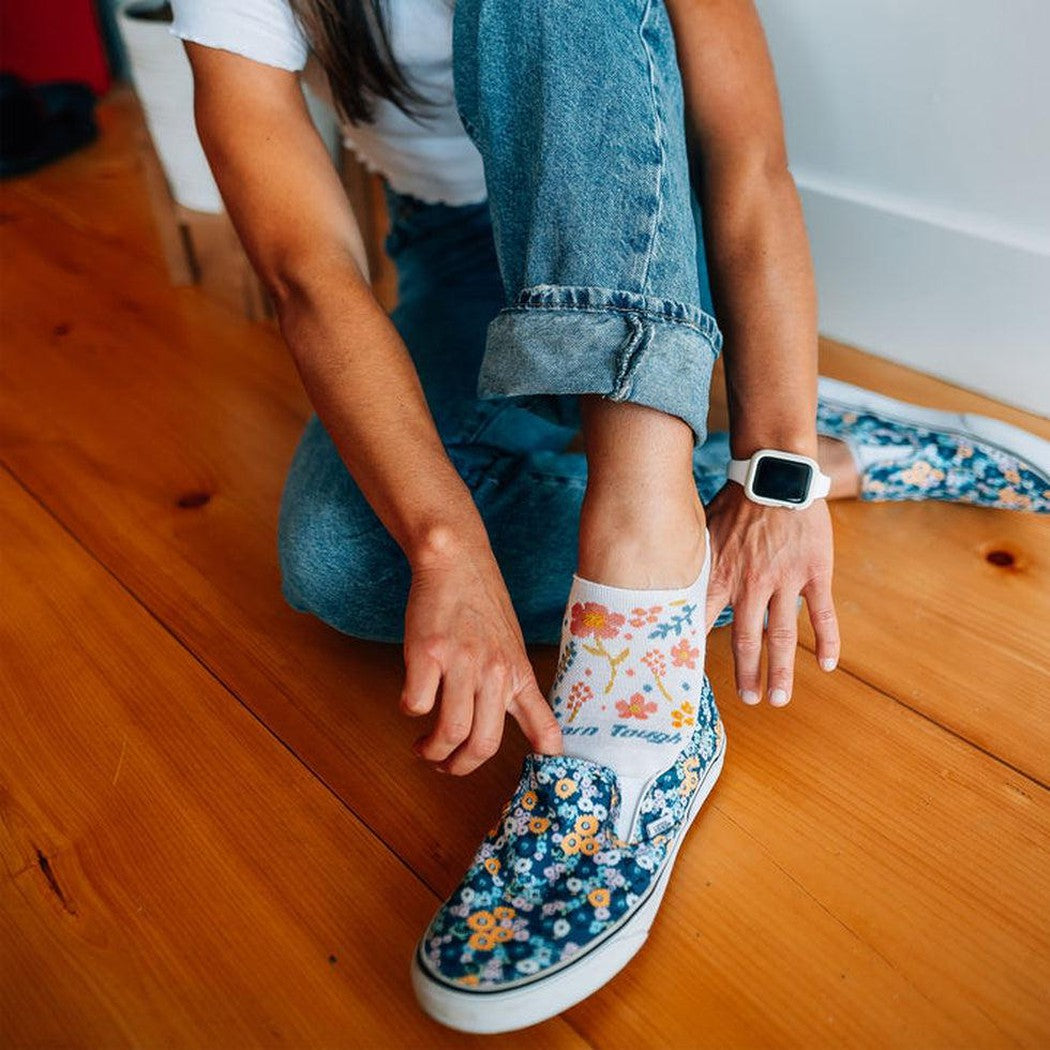 Garden Party No Show Hidden Lightweight-Accessories - Socks - Women's-Darn Tough-White-M-Appalachian Outfitters