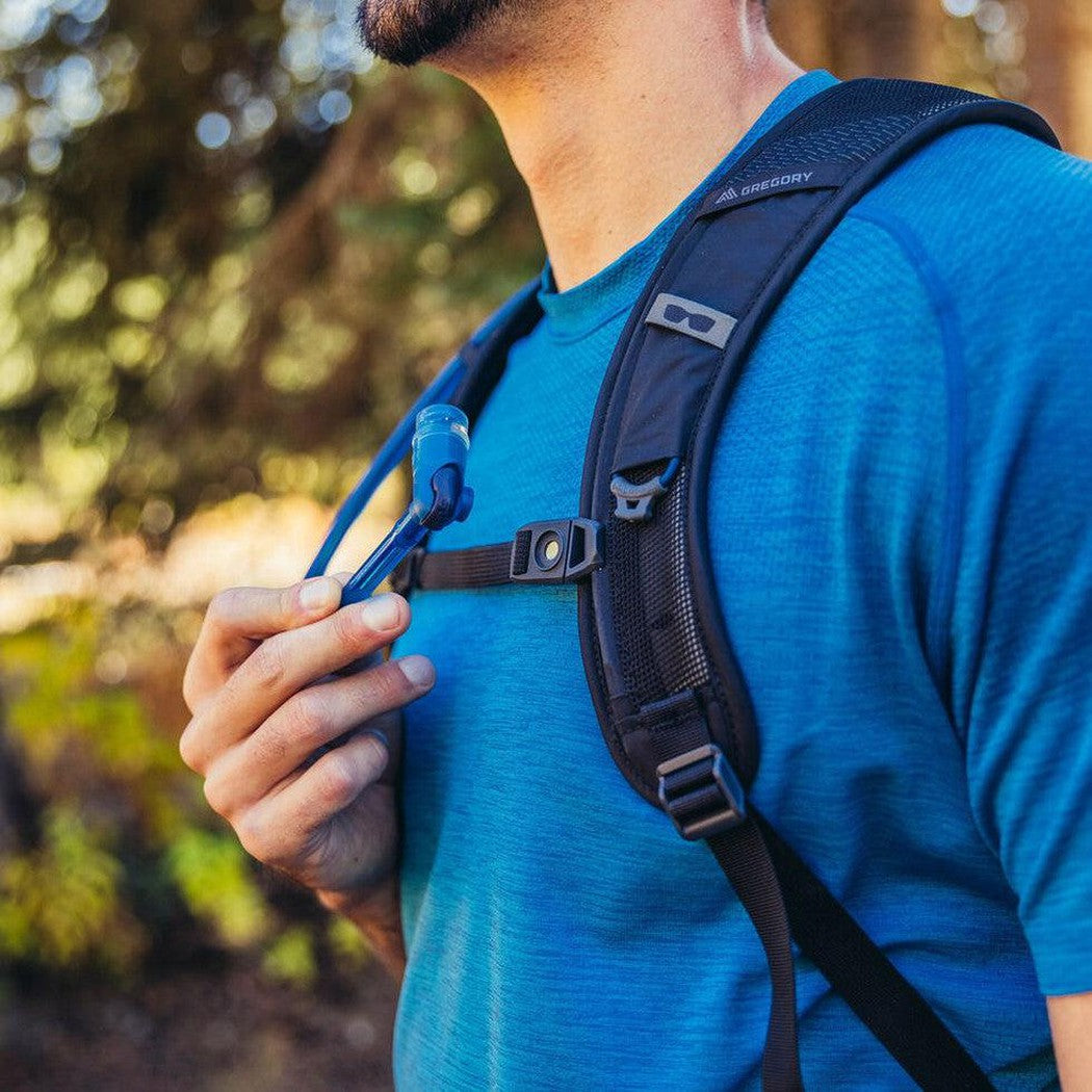 Gregory Salvo 8 H20-Camping - Backpacks - Daypacks-Gregory-Spark Navy-Appalachian Outfitters