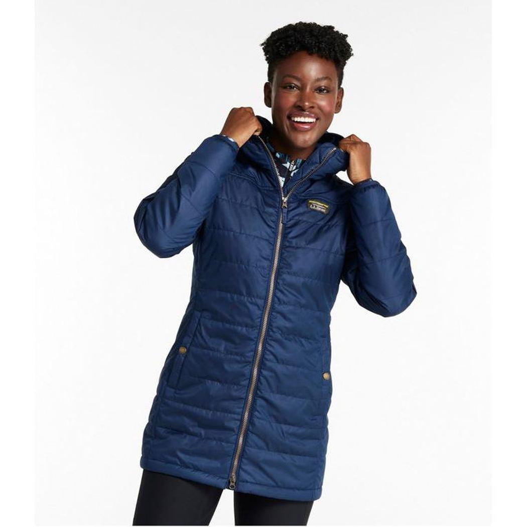 L.L.Bean Women's Mountain Classic Puffer Coat, Nautical Navy / M