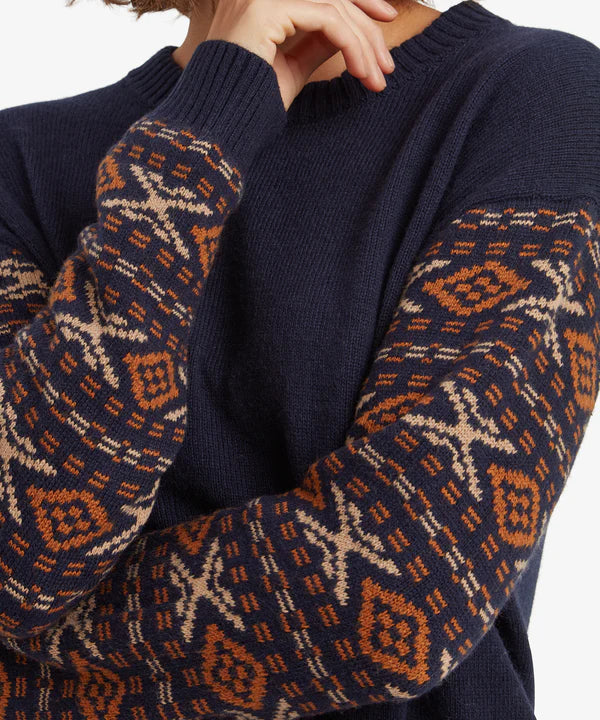 Sherpa Adventure Gear Samples - Women's Dorje Crew Neck Sweater