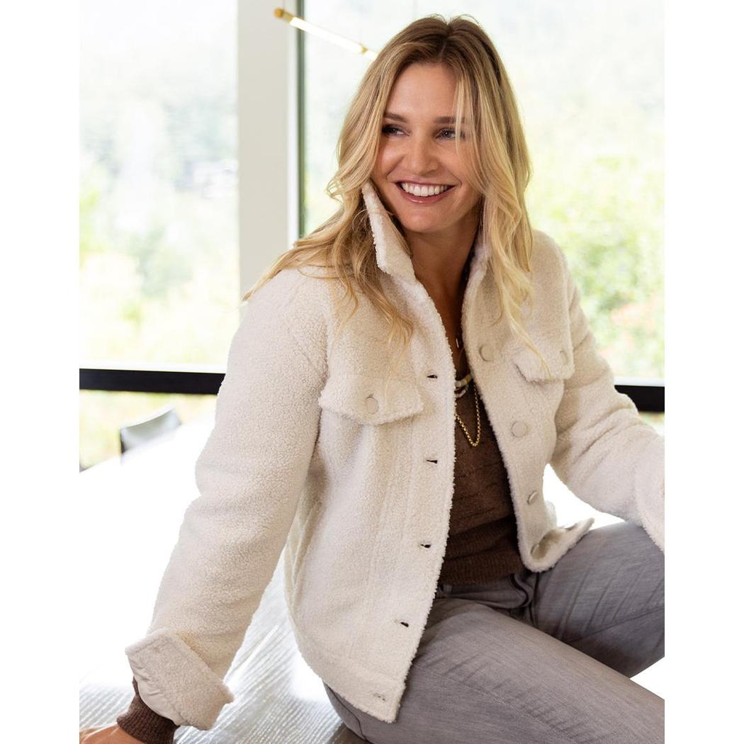 Carve Designs Women's Rhea Boucle Trucker-Women's - Clothing - Jackets & Vests-Carve Designs-Appalachian Outfitters