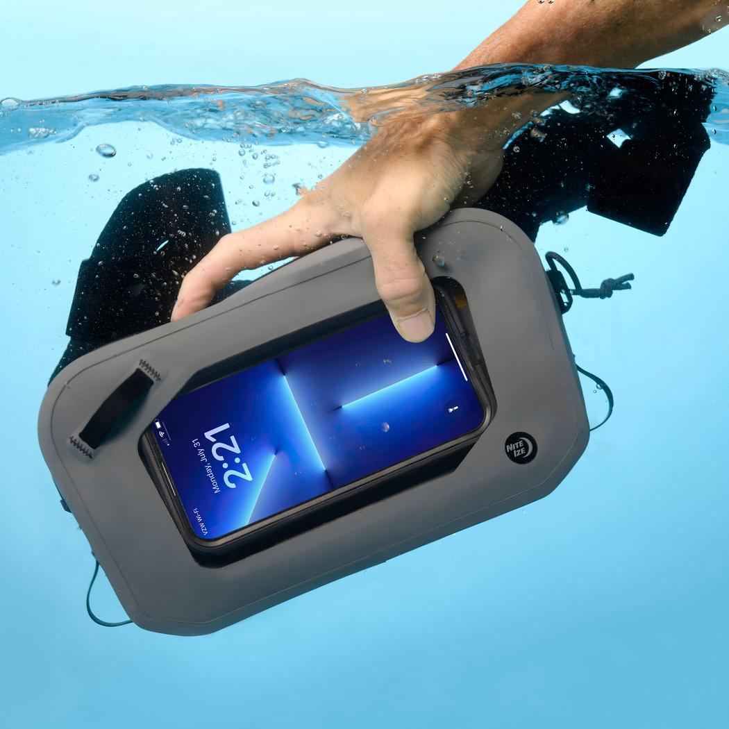 Nite Ize RunOff Waterproof Waist Pack-Accessories - Bags-Nite Ize-Appalachian Outfitters