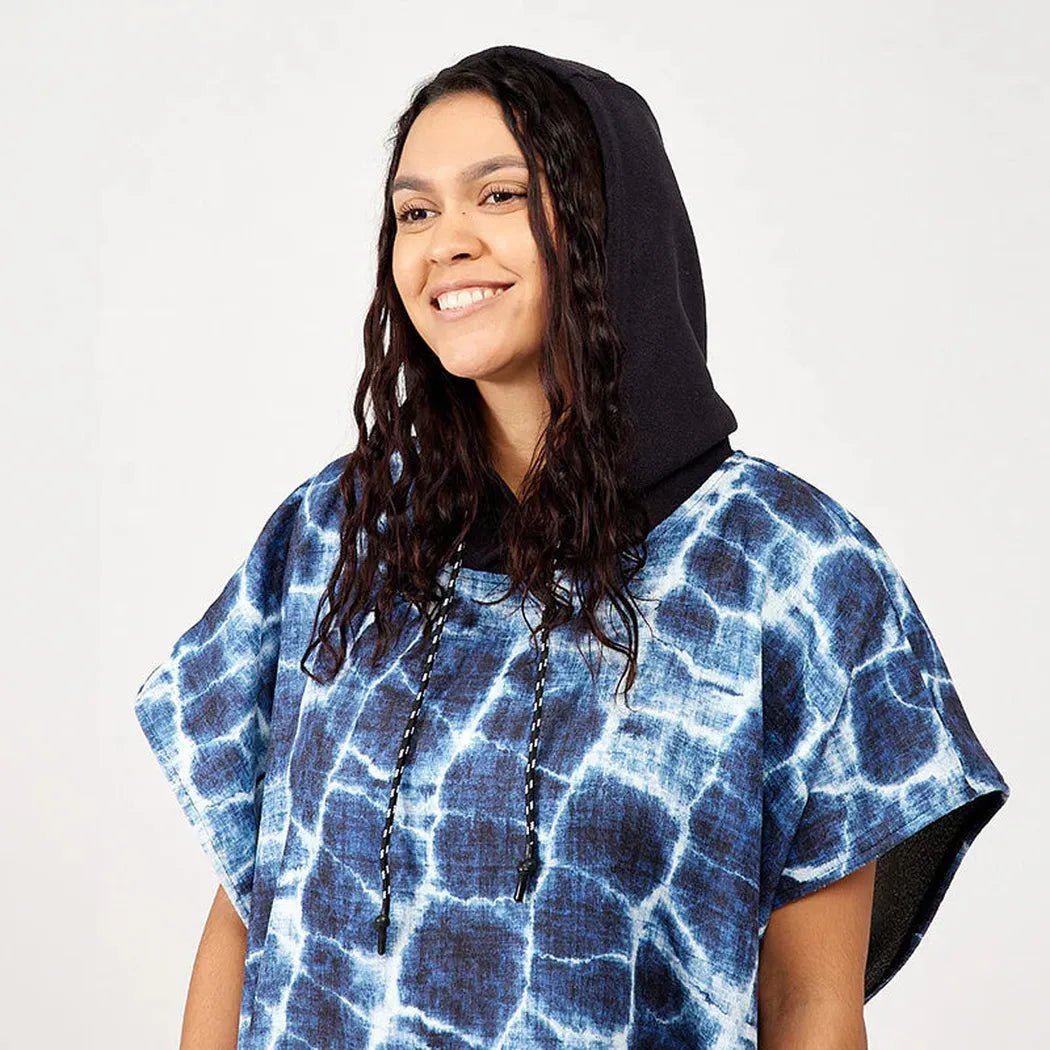 Nomadix Changing Poncho - Appalachian Outfitters Nomadix Changing Poncho - Appalachian Outfitters
