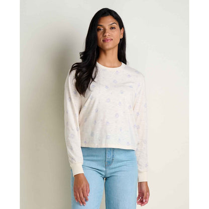 Model wearing the Toad & Co Women's Boundless Jersey Long Sleeve Tee in Limestone Print against a plain background.
